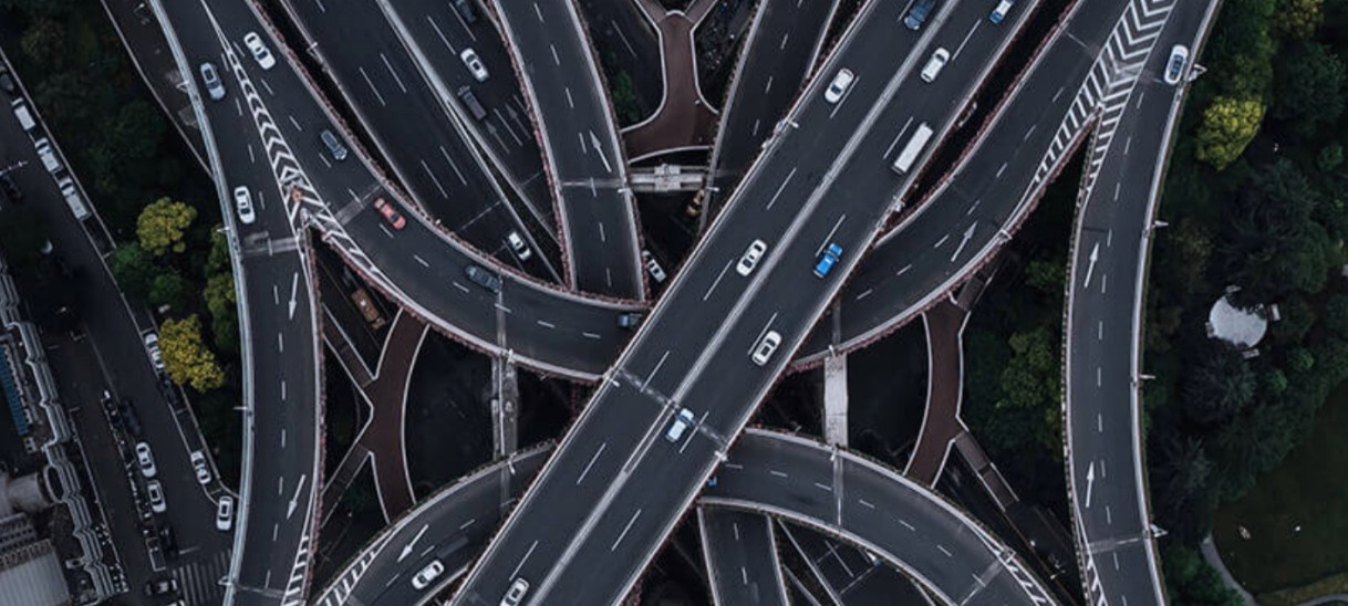 Datos clave de Acciona y Ferrovial en&nbsp;2021